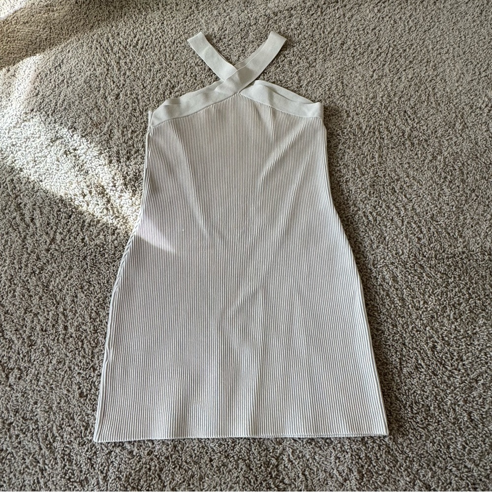Aritzia Babaton NWT Criss Cross Sculpt Knit Dress